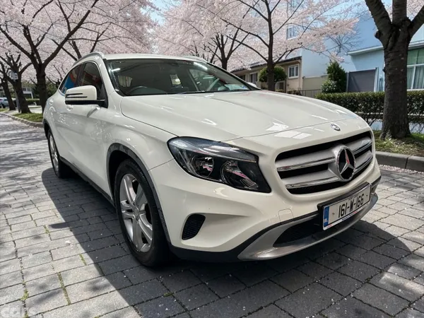 Mercedes-Benz GLA SUV, Diesel, 2016, White