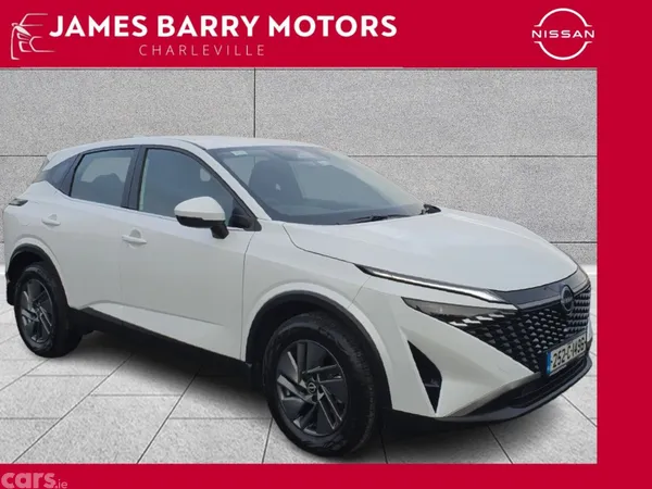 Nissan Qashqai MPV, Petrol, 2025, White