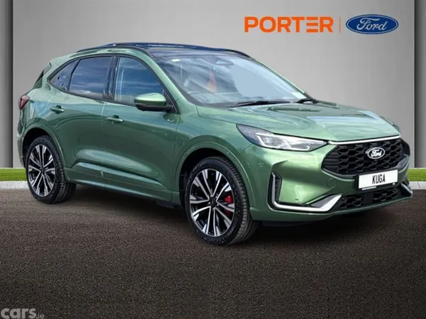 Ford Kuga SUV, Petrol Plug-in Hybrid, 2026, Green