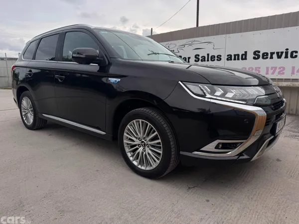 Mitsubishi Outlander SUV, Petrol Plug-in Hybrid, 2019, Black