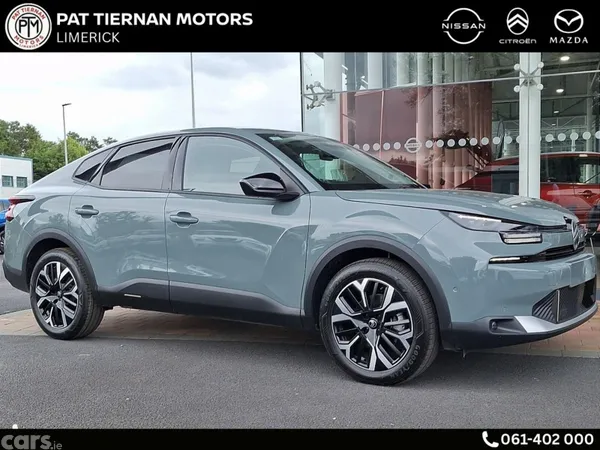 Citroen C4 Saloon, Petrol Hybrid, 2026, Green