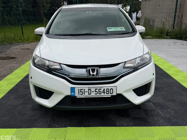 Honda Fit Hatchback, Petrol Hybrid, 2015, White