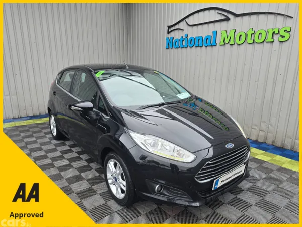 Ford Fiesta Hatchback, Petrol, 2016, Black