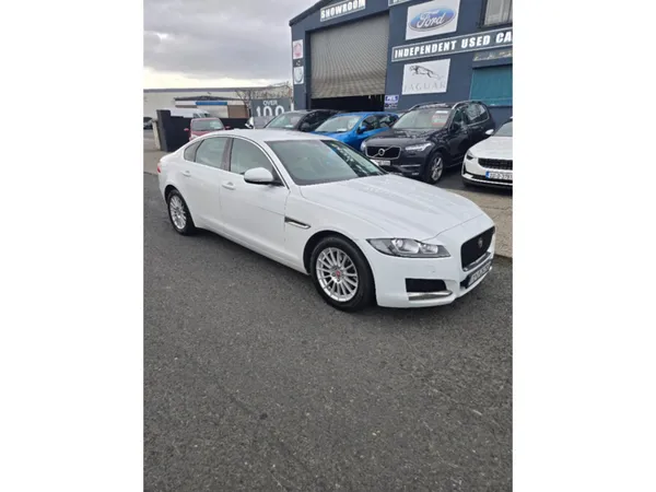 Jaguar XF Saloon, Diesel, 2017, White