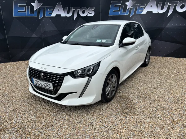 Peugeot 208 Hatchback, Petrol, 2020, White