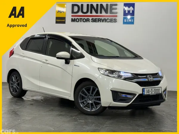 Honda Fit Hatchback, Petrol Hybrid, 2014, White