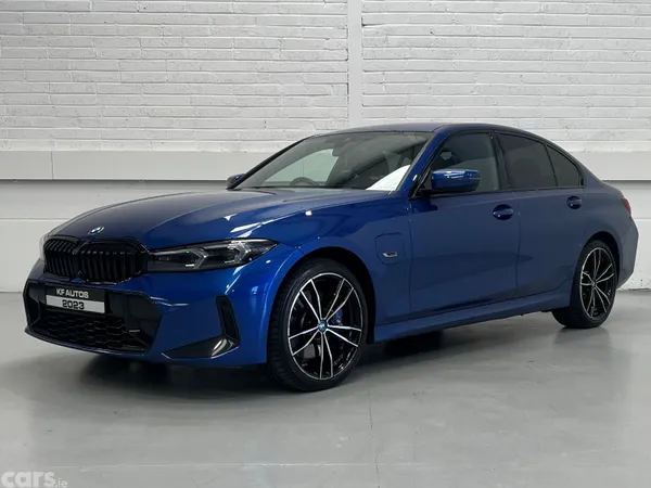 BMW 3-Series Saloon, Petrol Plug-in Hybrid, 2023, Blue