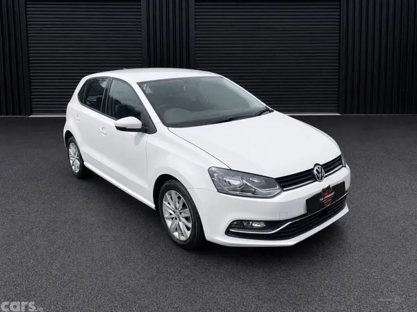 Volkswagen Polo , Petrol, 2015, White