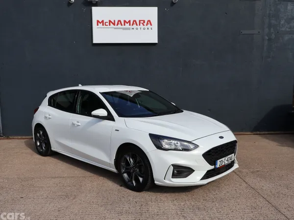 Ford Focus Hatchback, Diesel, 2020, White