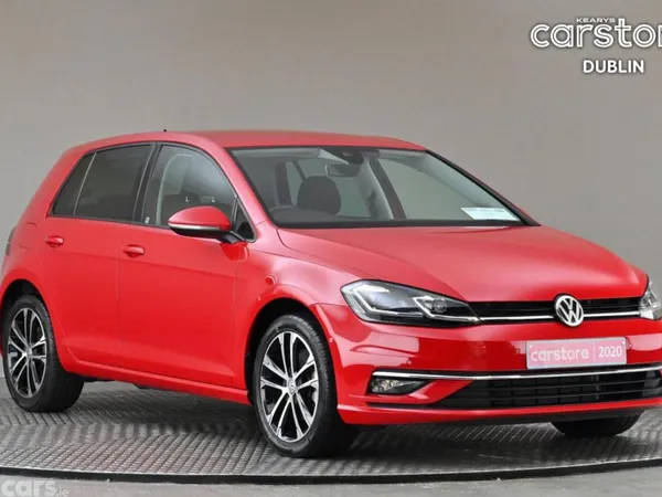 Volkswagen Golf Hatchback, Petrol, 2020, Red