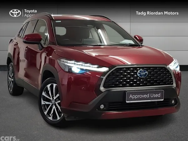 Toyota Corolla Cross Hatchback, Petrol Hybrid, 2023, Red