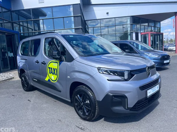 Citroen Berlingo Multispace MPV, Diesel, 2026, Silver