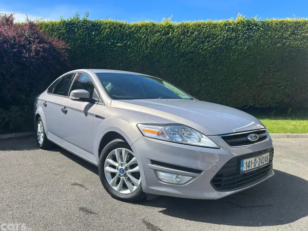 Ford Mondeo Saloon, Diesel, 2014, Grey