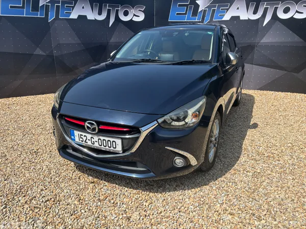 Mazda Demio Hatchback, Diesel, 2015, Blue