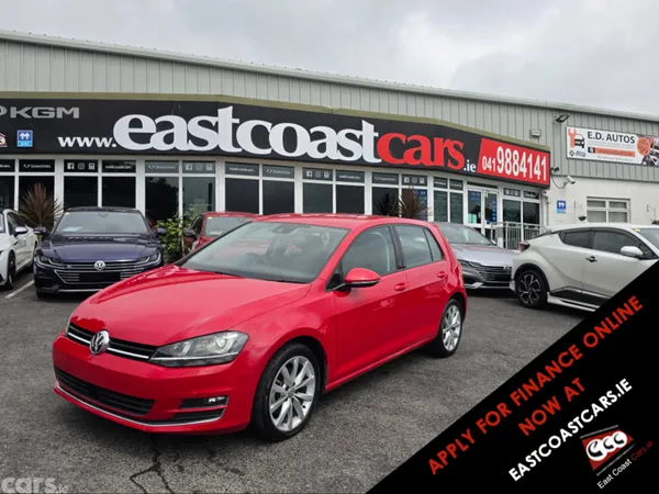 Volkswagen Golf Hatchback, Petrol, 2015, Red