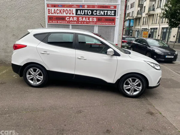 Hyundai ix35 SUV, Diesel, 2013, White