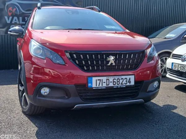 Peugeot 2008 SUV, Petrol, 2017, Red