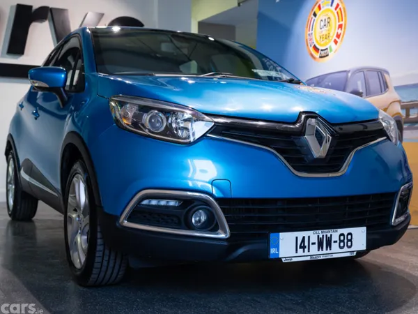 Renault Captur Hatchback, Petrol, 2014, Blue