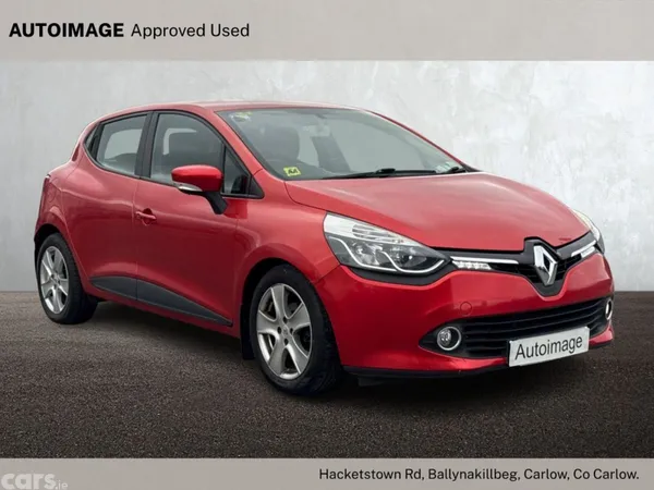 Renault Clio Hatchback, Petrol, 2014, Red