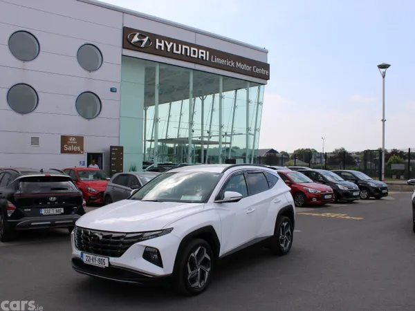 Hyundai Tucson SUV, Petrol Hybrid, 2022, White