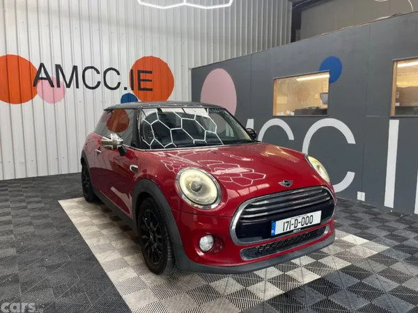 Mini Cooper Hatchback, Diesel, 2017, Red