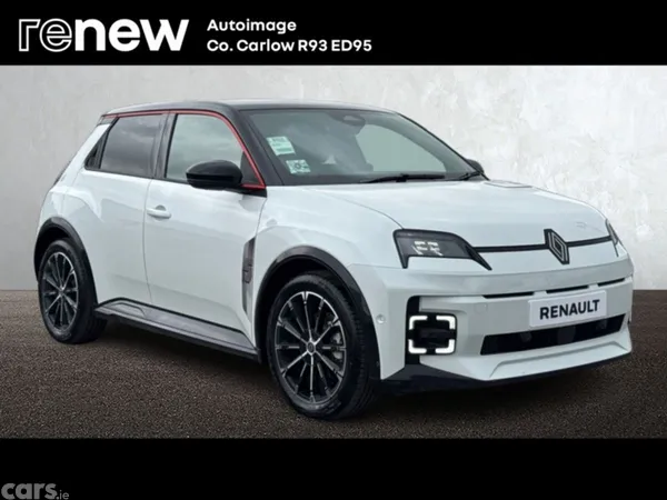 Renault 5 Hatchback, Electric, 2026, White
