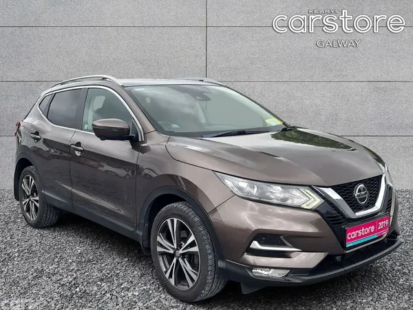 Nissan Qashqai MPV, Diesel, 2019, Brown