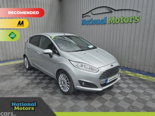 Ford Fiesta Hatchback, Petrol, 2014, Silver