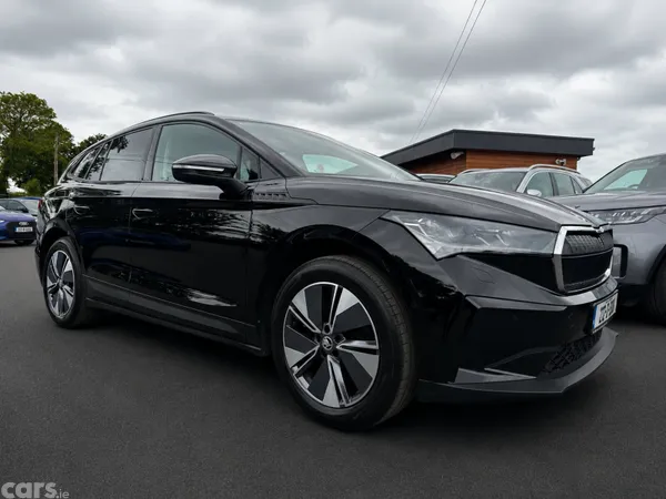 Skoda Enyaq Estate/Jeep, Electric, 2023, Black
