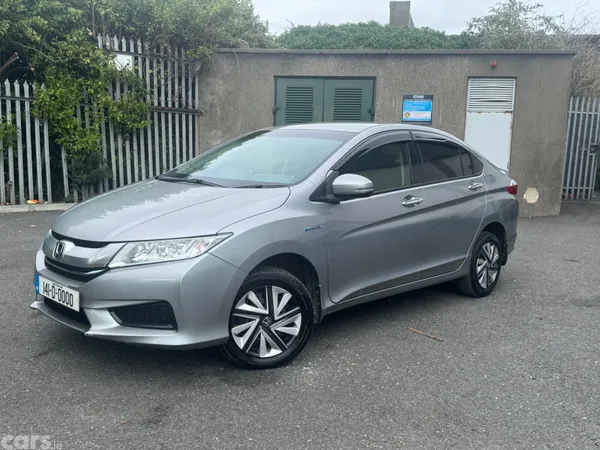 Honda Grace Saloon, Petrol Hybrid, 2014, Silver
