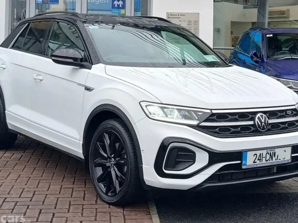 Volkswagen T-Roc SUV, Diesel, 2024, White