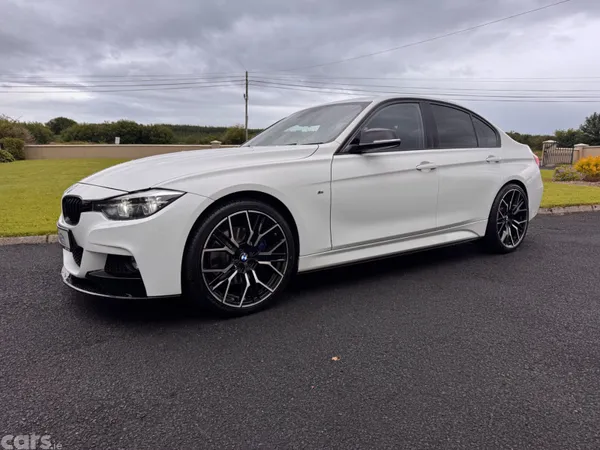 BMW 3-Series Saloon, Diesel, 2019, White