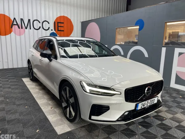 Volvo V60 Saloon, Petrol Plug-in Hybrid, 2024, White
