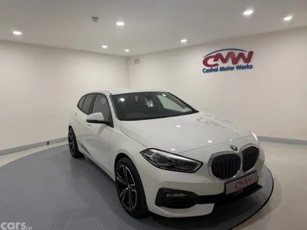 BMW 1-Series Hatchback, Diesel, 2022, White