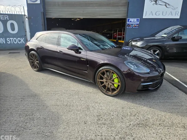 Porsche Panamera Estate, Petrol Plug-in Hybrid, 2020, Purple