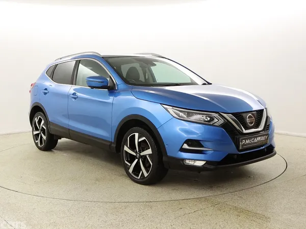 Nissan Qashqai SUV, Diesel, 2017, Blue