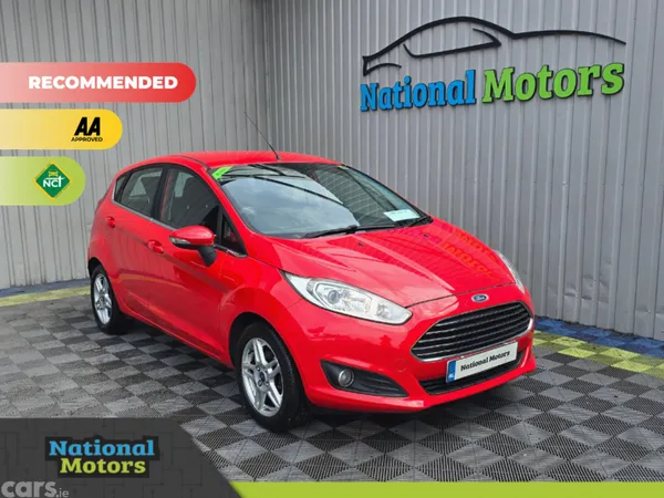 Ford Fiesta Hatchback, Petrol, 2014, Red