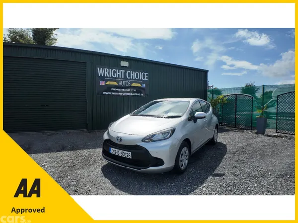 Toyota Aqua Hatchback, Petrol Hybrid, 2021, Silver
