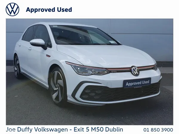 Volkswagen Golf Estate, Petrol, 2022, White