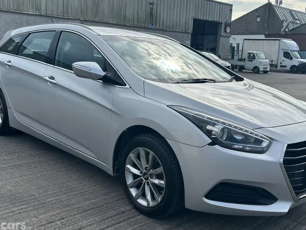 Hyundai i40 Estate, Diesel, 2015, Silver