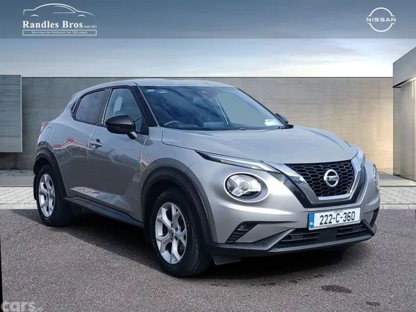 Nissan Juke SUV, Petrol, 2022, Silver