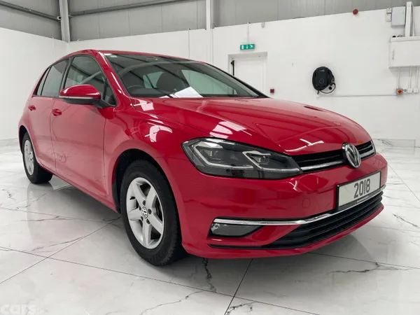 Volkswagen Golf Hatchback, Petrol, 2018, Red