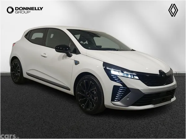 Renault Clio Hatchback, 2026, 