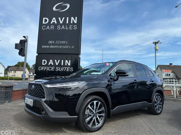 Toyota Corolla SUV, Petrol Hybrid, 2025, Black