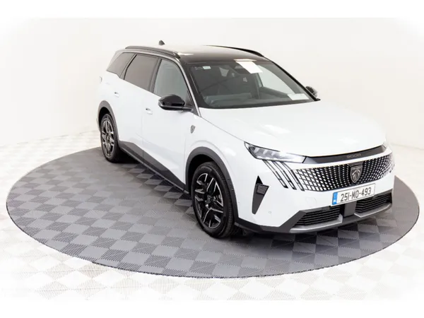 Peugeot 5008 SUV, Petrol Hybrid, 2025, White