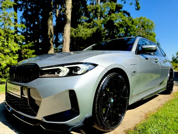 BMW 3-Series Estate/Jeep, Petrol Plug-in Hybrid, 2023, Grey