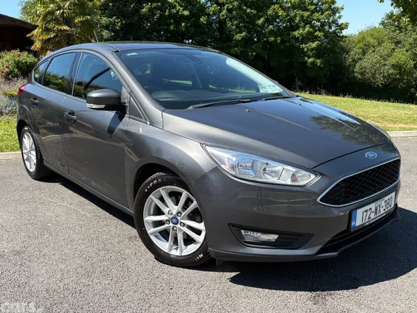 Ford Focus Hatchback, Diesel, 2017, Grey