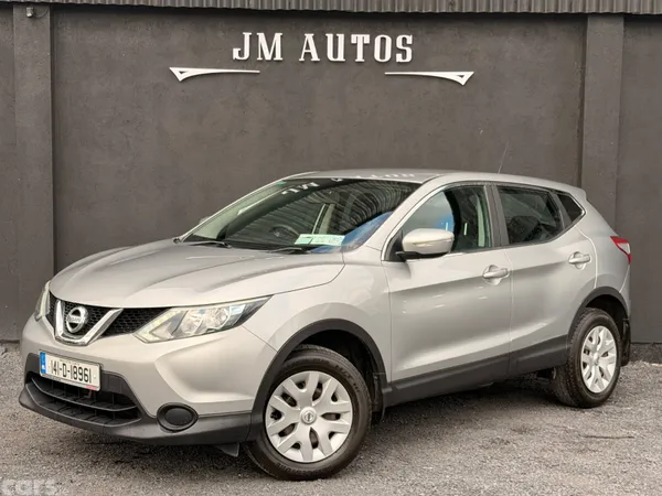Nissan Qashqai Hatchback, Petrol, 2014, Silver