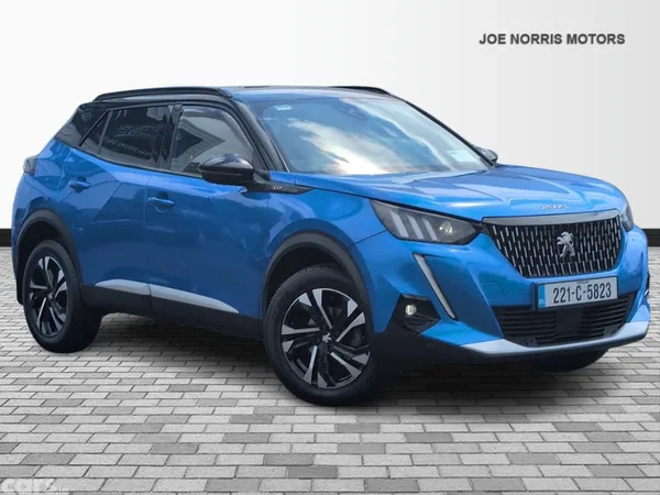 Peugeot 2008 MPV, Petrol, 2022, Blue