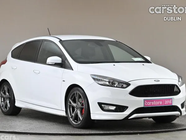 Ford Focus Hatchback, Petrol, 2018, White